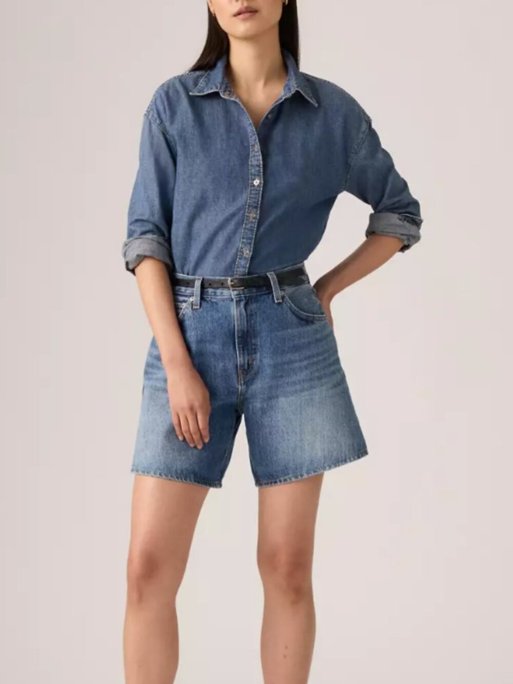 Distressed Levi high rise baggy short